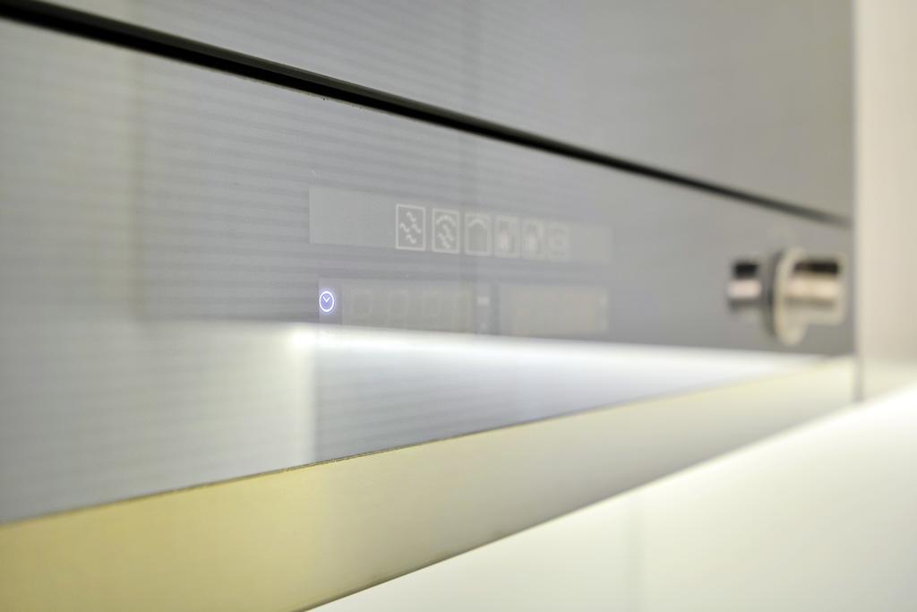St George Wharf Apartment *
